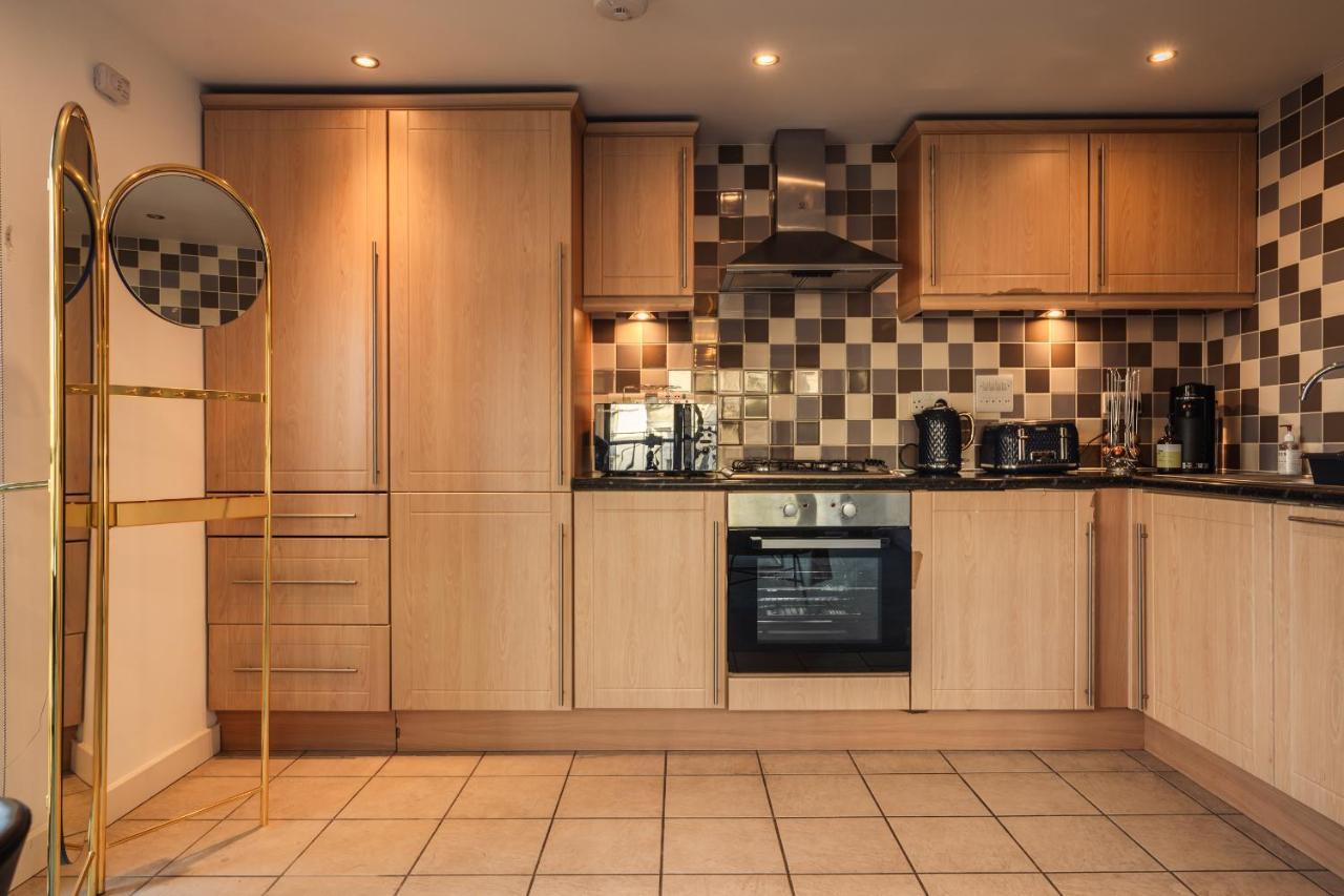 City View - A Stunning 2 Bed Apartment Glasgow Zewnętrze zdjęcie