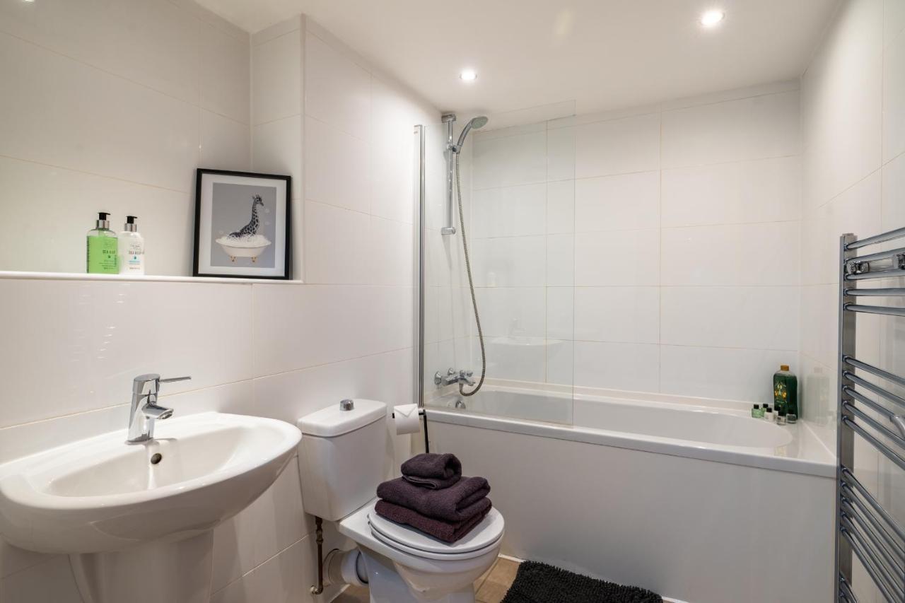 City View - A Stunning 2 Bed Apartment Glasgow Zewnętrze zdjęcie