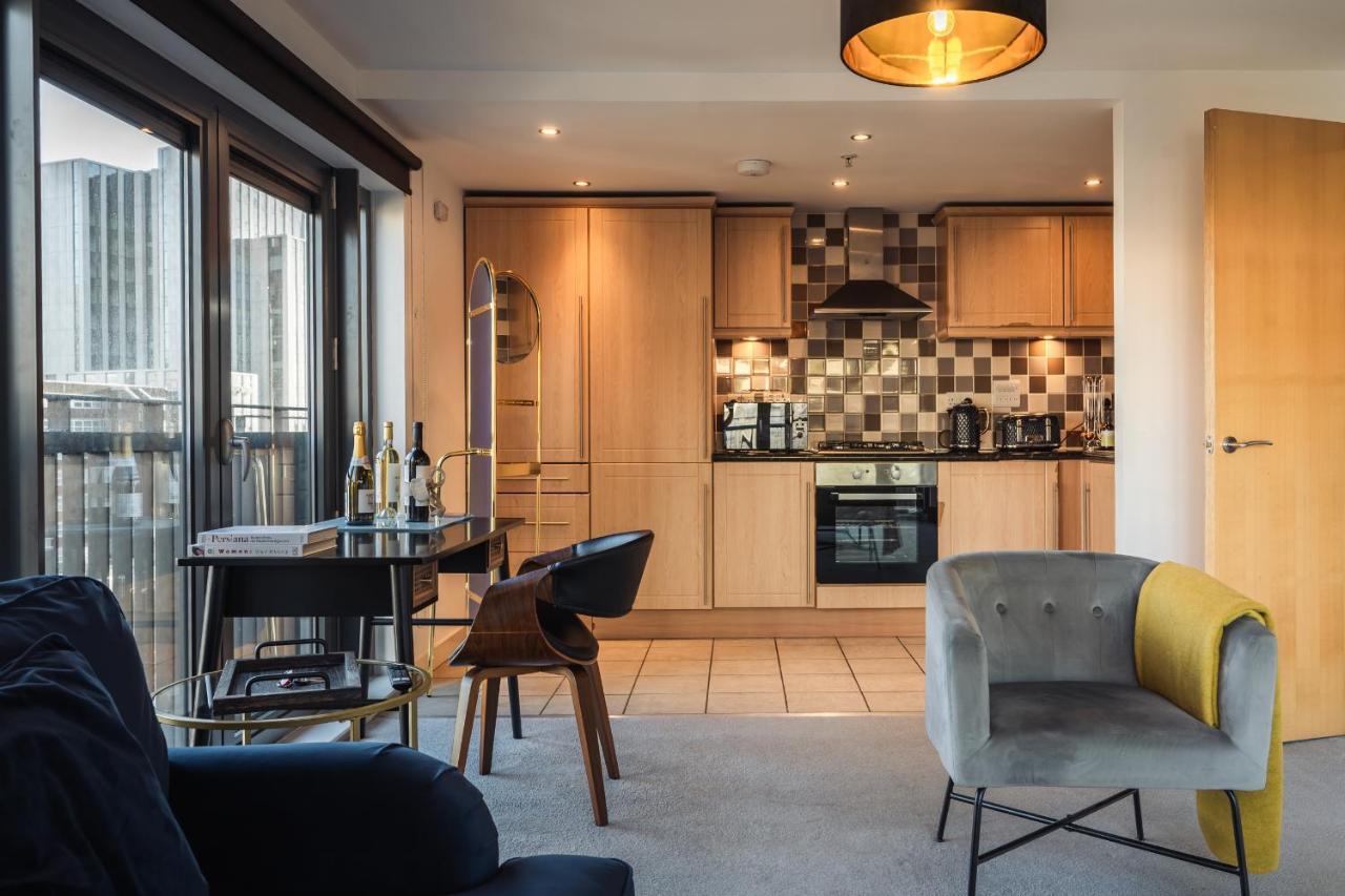 City View - A Stunning 2 Bed Apartment Glasgow Zewnętrze zdjęcie